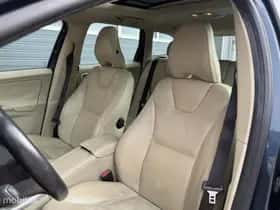 Volvo XC60 (2012) thumbnail 23