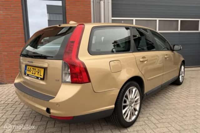 Volvo V50 (2008) thumbnail 3
