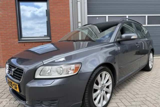 Volvo V50 (2008) thumbnail 2