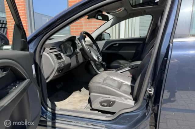 Volvo V70 (2015) thumbnail 4