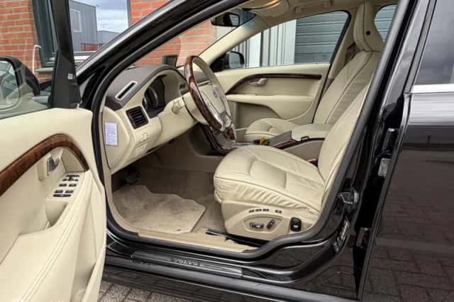 Volvo S80 (2010) thumbnail 4