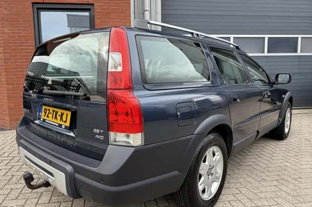 Volvo XC70 (2006) thumbnail 3