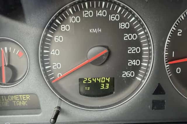 Volvo XC70 (2006) thumbnail 6