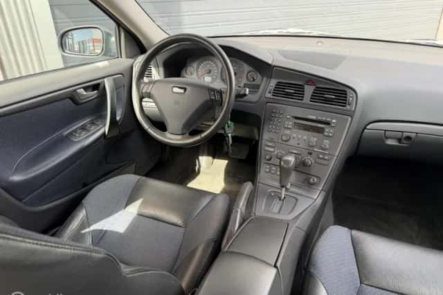 Volvo S60 (2000) thumbnail 5