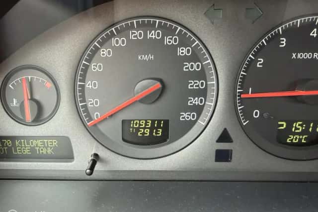 Volvo S60 (2000) thumbnail 6
