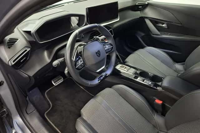 Peugeot 208 (2024) thumbnail 4