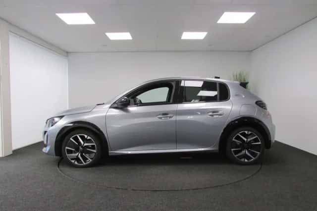 Peugeot 208 (2024) thumbnail 5