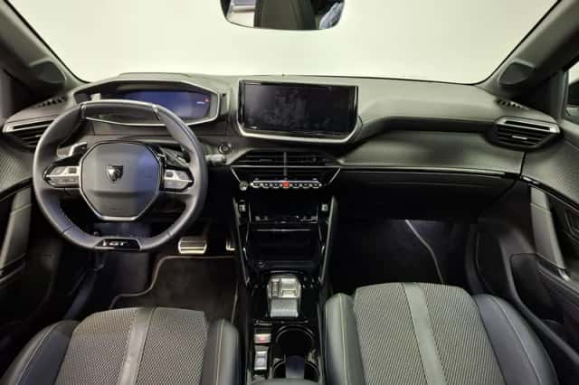 Peugeot 208 (2024) thumbnail 6
