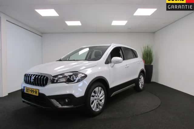 Suzuki S-Cross (2020) thumbnail 2