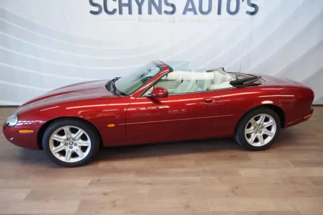 Jaguar XKR (1998) thumbnail 5