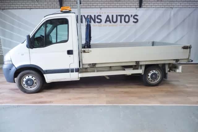 Nissan Interstar (2008) thumbnail 1
