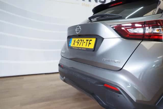 Nissan Juke (2020) thumbnail 5
