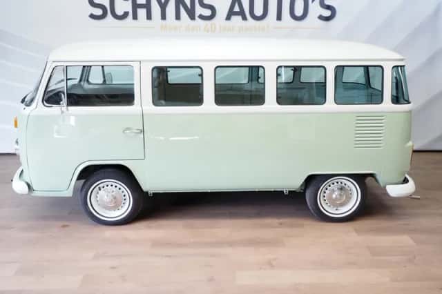 Volkswagen Combi (1990) thumbnail 1