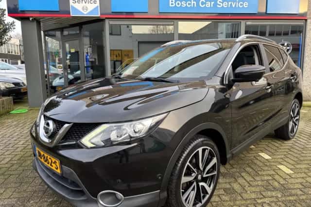 Nissan Qashqai (2016) thumbnail 1