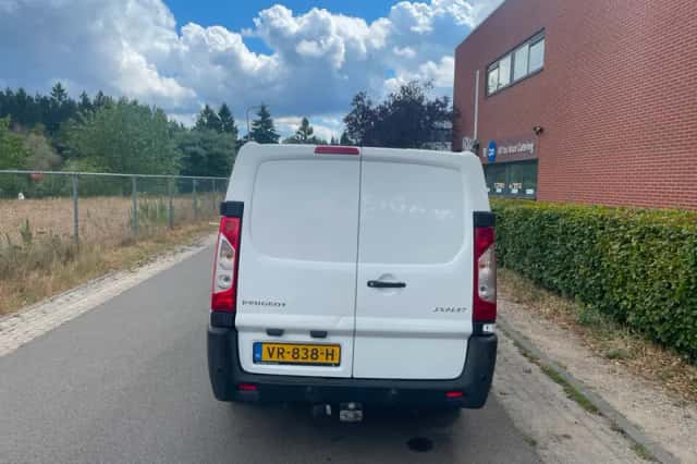 Peugeot Expert (2015) thumbnail 5