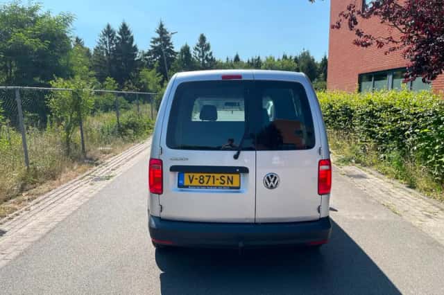 Volkswagen Caddy (2018) thumbnail 4