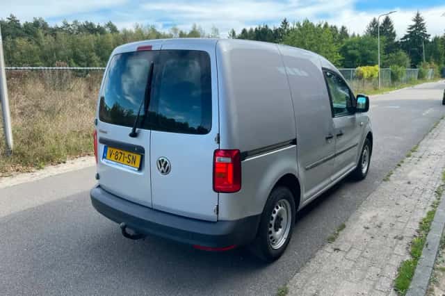 Volkswagen Caddy (2018) thumbnail 5