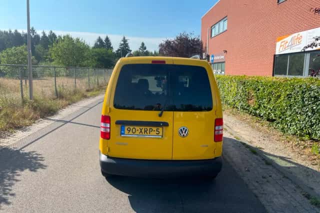 Volkswagen Caddy (2012) thumbnail 5