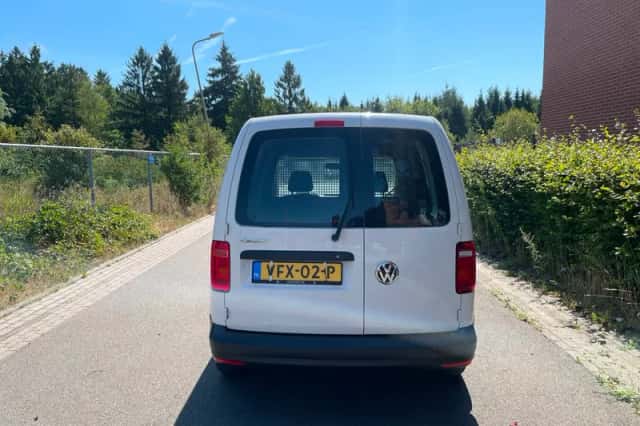 Volkswagen Caddy (2020) thumbnail 5