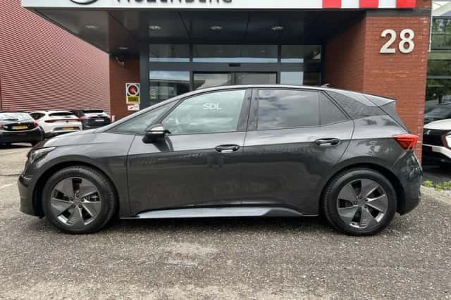 CUPRA Born (2024) thumbnail 4