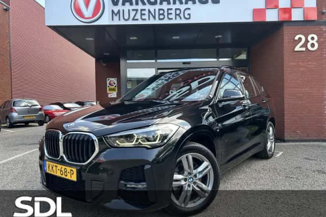 BMW X1 (2021) thumbnail 1