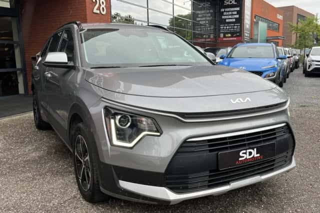 Kia Niro (2024) thumbnail 3