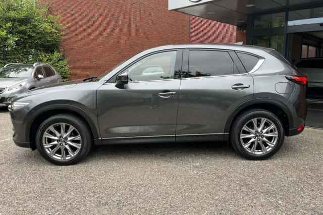 Mazda CX-5 (2021) thumbnail 3