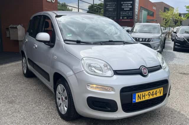 Fiat Panda (2017) thumbnail 3
