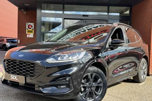 Ford Kuga (2022) thumbnail 2