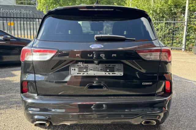 Ford Kuga (2022) thumbnail 4