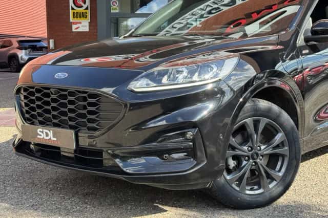 Ford Kuga (2022) thumbnail 6