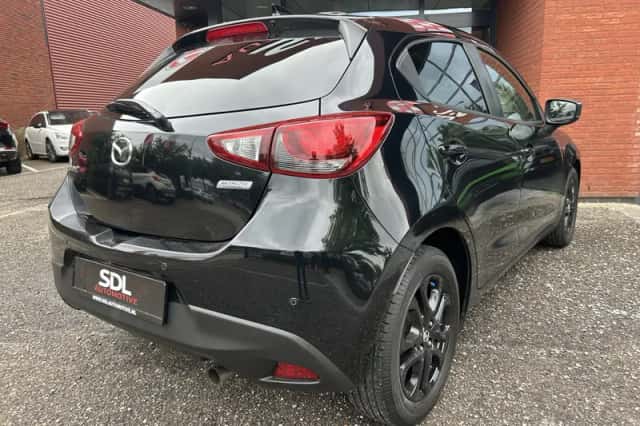 Mazda 2 (2019) thumbnail 3