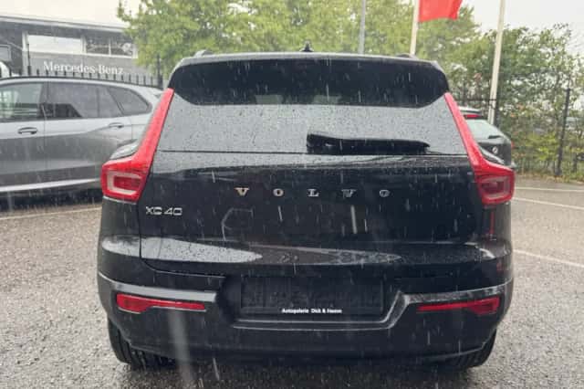 Volvo XC40 (2022) thumbnail 6
