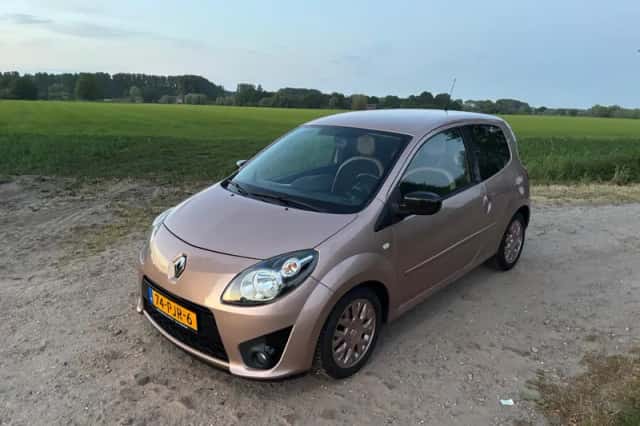Renault Twingo (2011) thumbnail 1