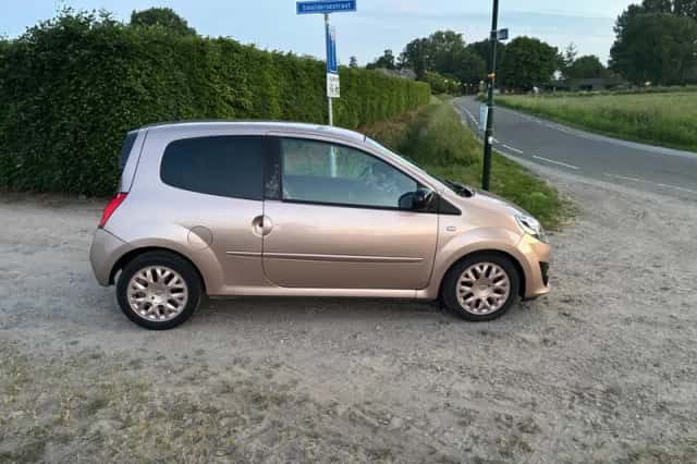 Renault Twingo (2011) thumbnail 5