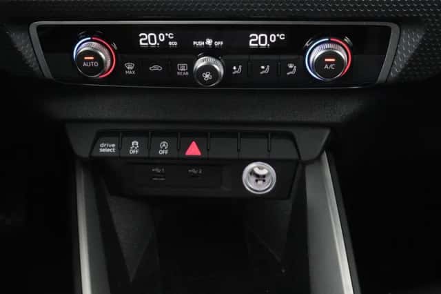 Audi A1 (2019) thumbnail 3