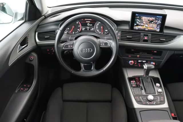 Audi A6 (2015) thumbnail 6