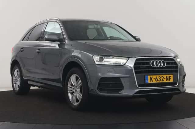 Audi Q3 (2016) thumbnail 2