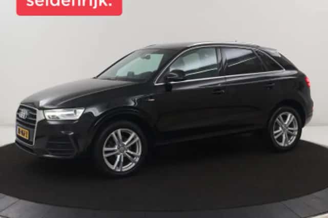 Audi Q3 (2015) thumbnail 1