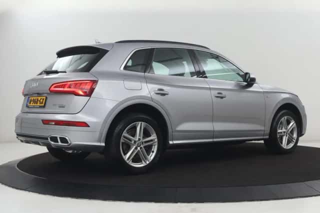Audi Q5 (2020) thumbnail 2