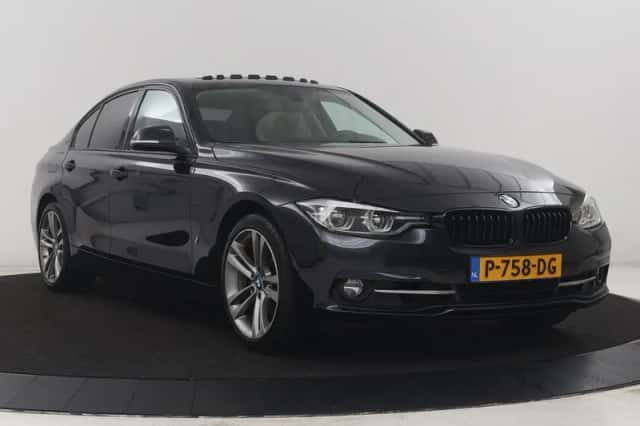BMW 3-Serie (2017) thumbnail 2