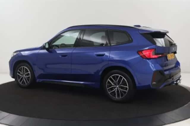 BMW X1 (2023) thumbnail 2