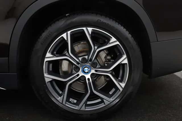 BMW X1 (2022) thumbnail 2