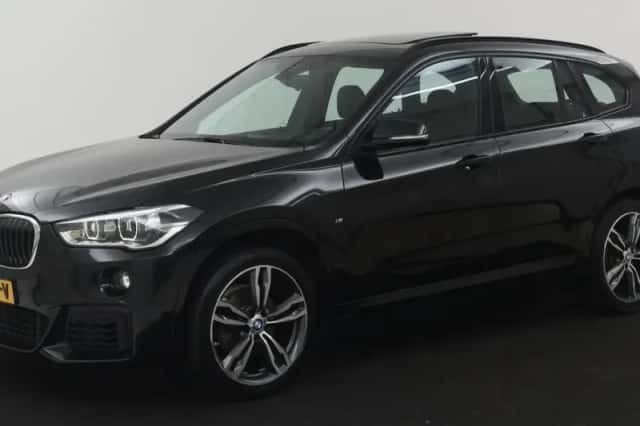 BMW X1 (2019) thumbnail 1