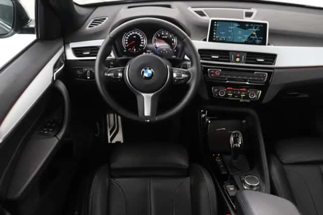BMW X1 (2019) thumbnail 4