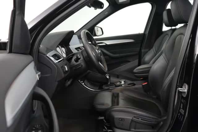 BMW X1 (2019) thumbnail 5