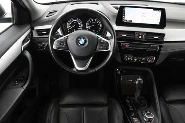 BMW X2 (2021) thumbnail 4