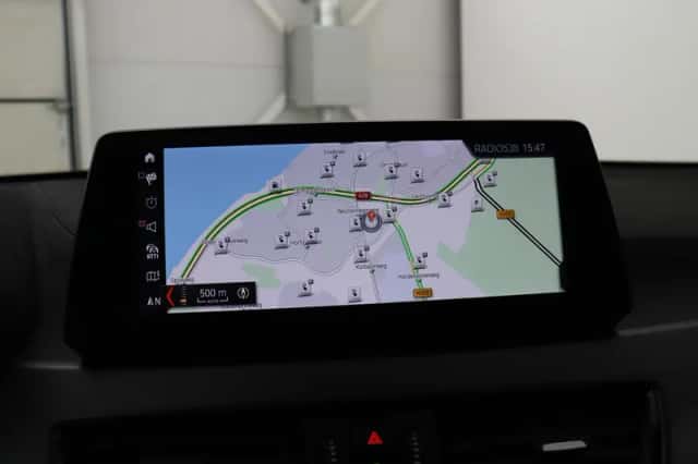 BMW X2 (2023) thumbnail 4