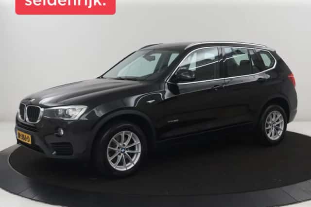 BMW X3 (2016) thumbnail 1
