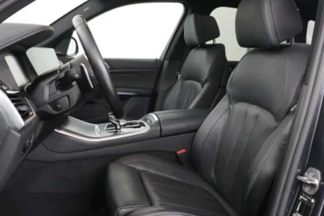 BMW X5 (2022) thumbnail 5